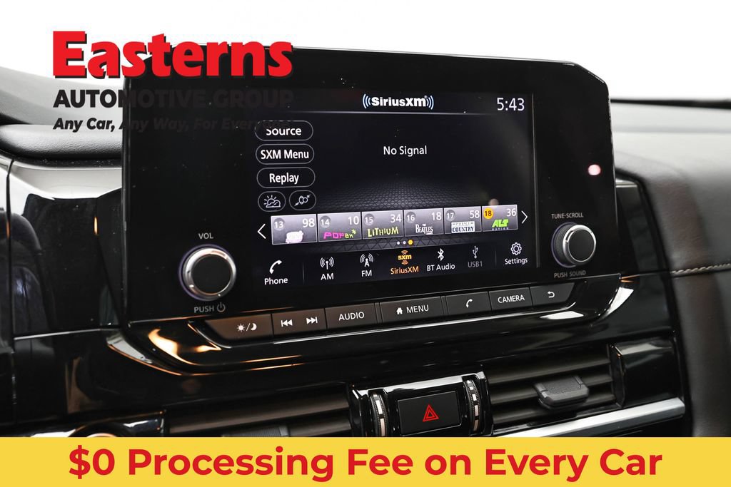 Used 2024 Nissan Pathfinder SV AWD/4WD image 19