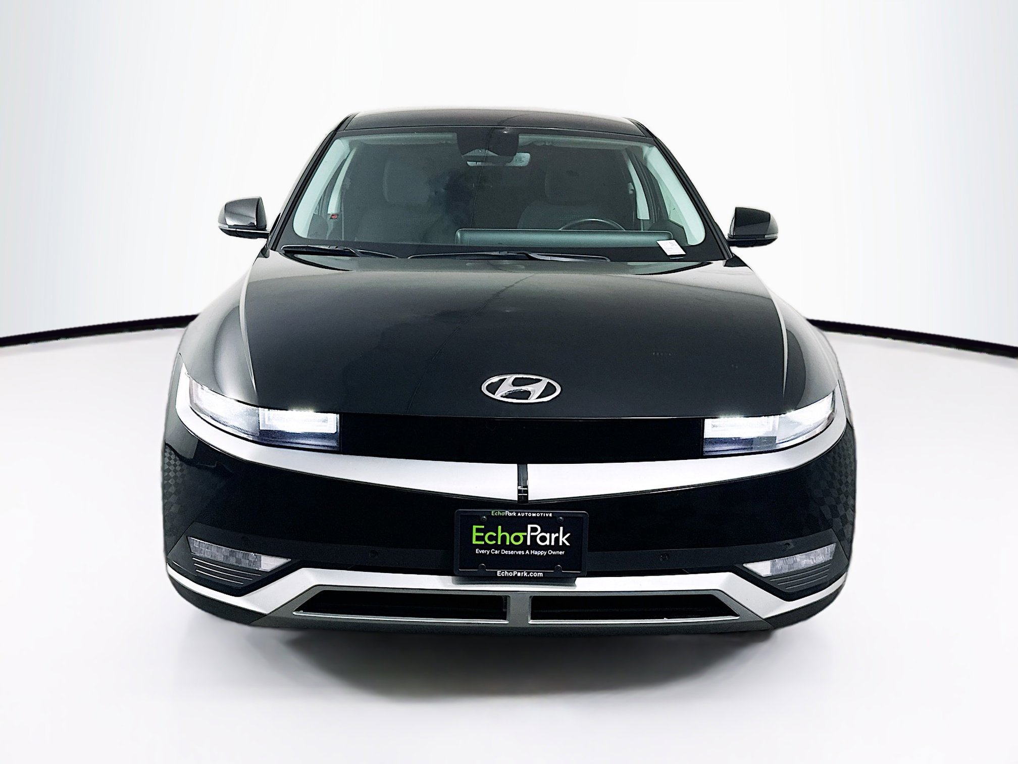 Used 2024 Hyundai Ioniq 5 SEL RWD image 2