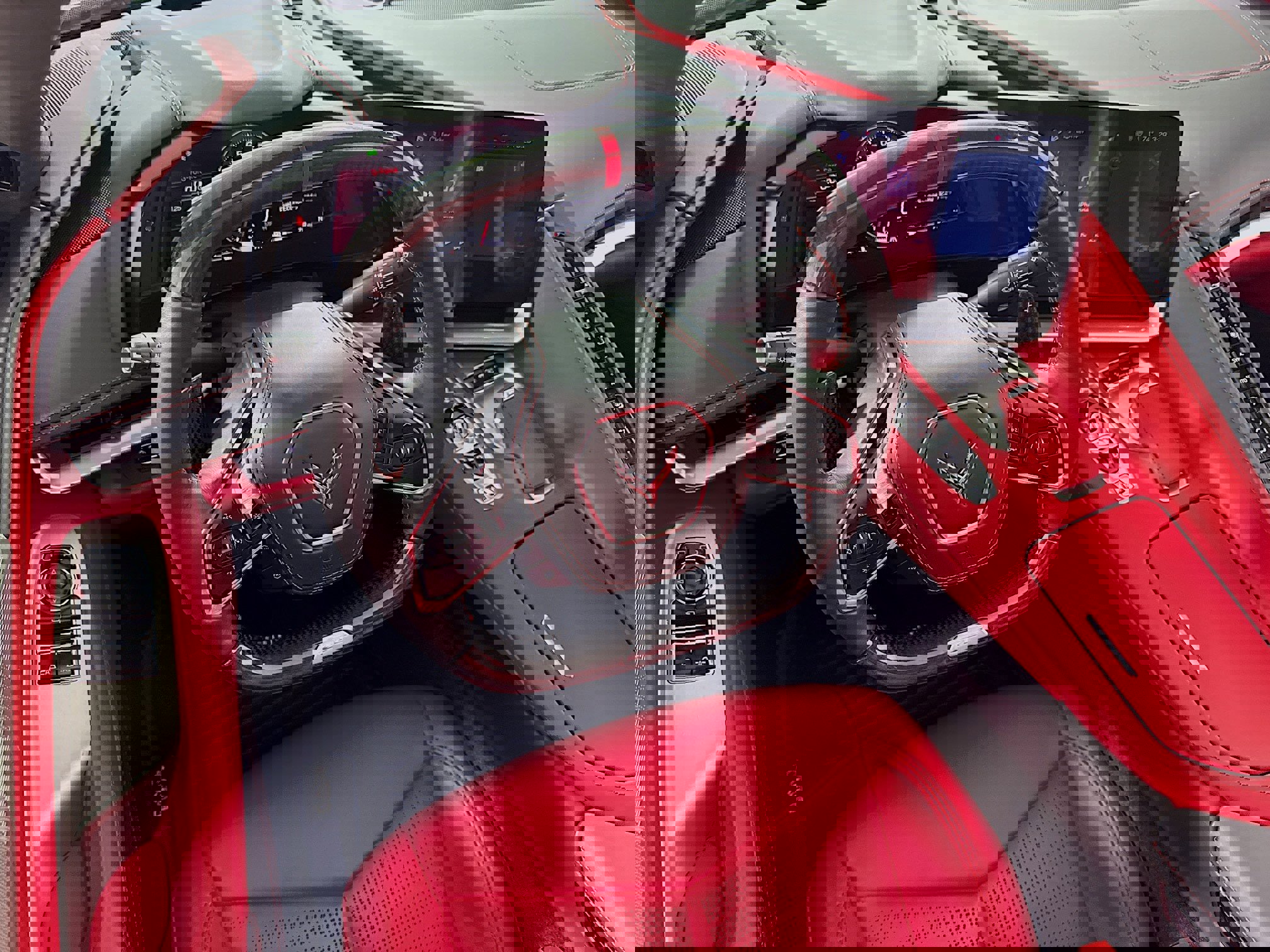 Used 2024 Chevrolet Corvette Z06 image 25