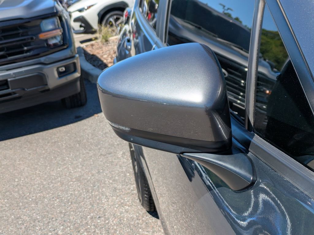 Used 2024 Subaru Crosstrek 2.0i Premium image 11