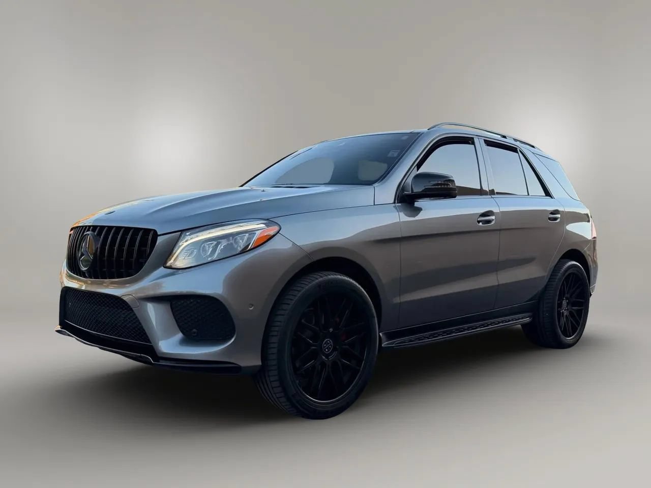 Used 2017 Mercedes-Benz GLE 400 4MATIC image 7