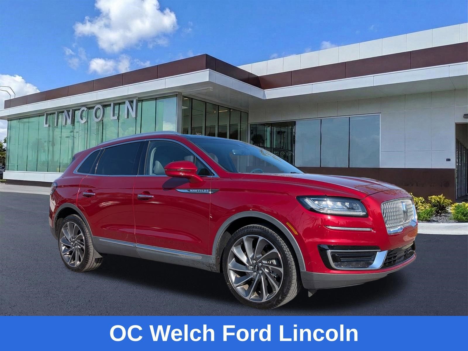 Used 2019 Lincoln Nautilus Reserve w/ Driver Assistance Package image 3