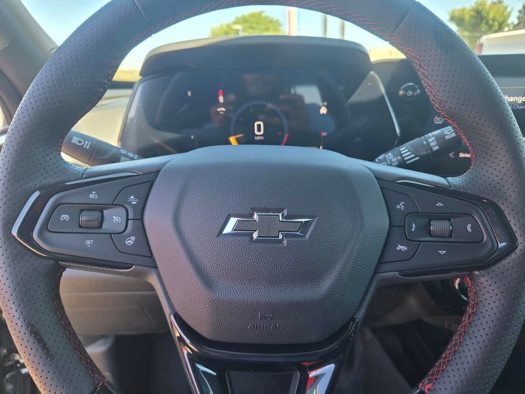 New 2026 Chevrolet Trax RS w/ Driver Confidence Package FWD image 7