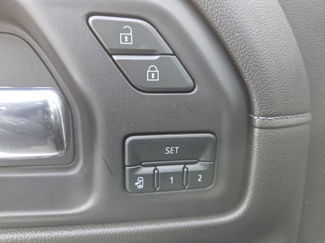 Used 2022 GMC Sierra 1500 SLT image 9