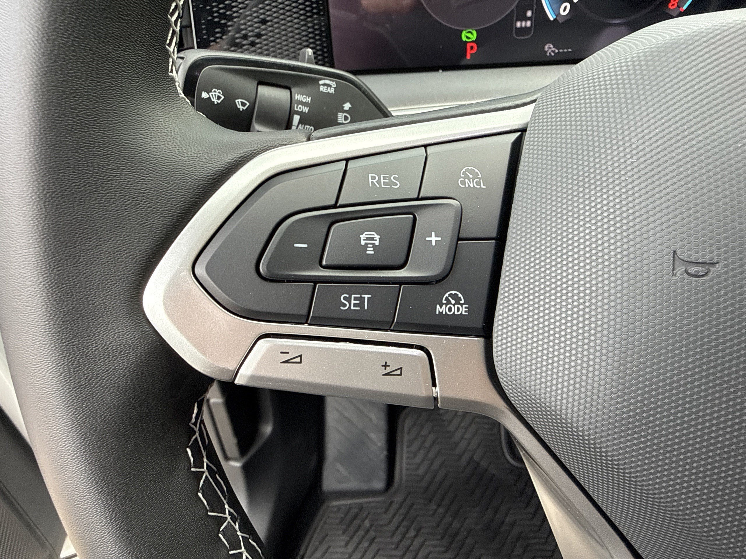 New 2026 Volkswagen Tiguan S FWD image 13