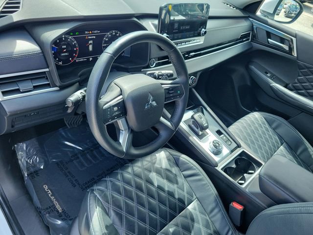 Used 2023 Mitsubishi Outlander SEL 40th Anniversary AWD/4WD image 21