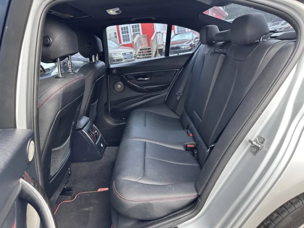 Used 2014 BMW ActiveHybrid 3 RWD image 15