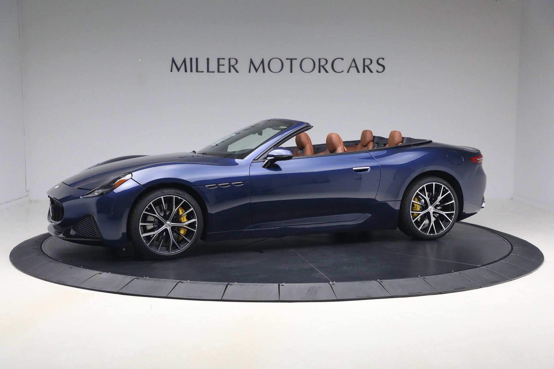 New 2026 Maserati GranCabrio Modena AWD/4WD image 1