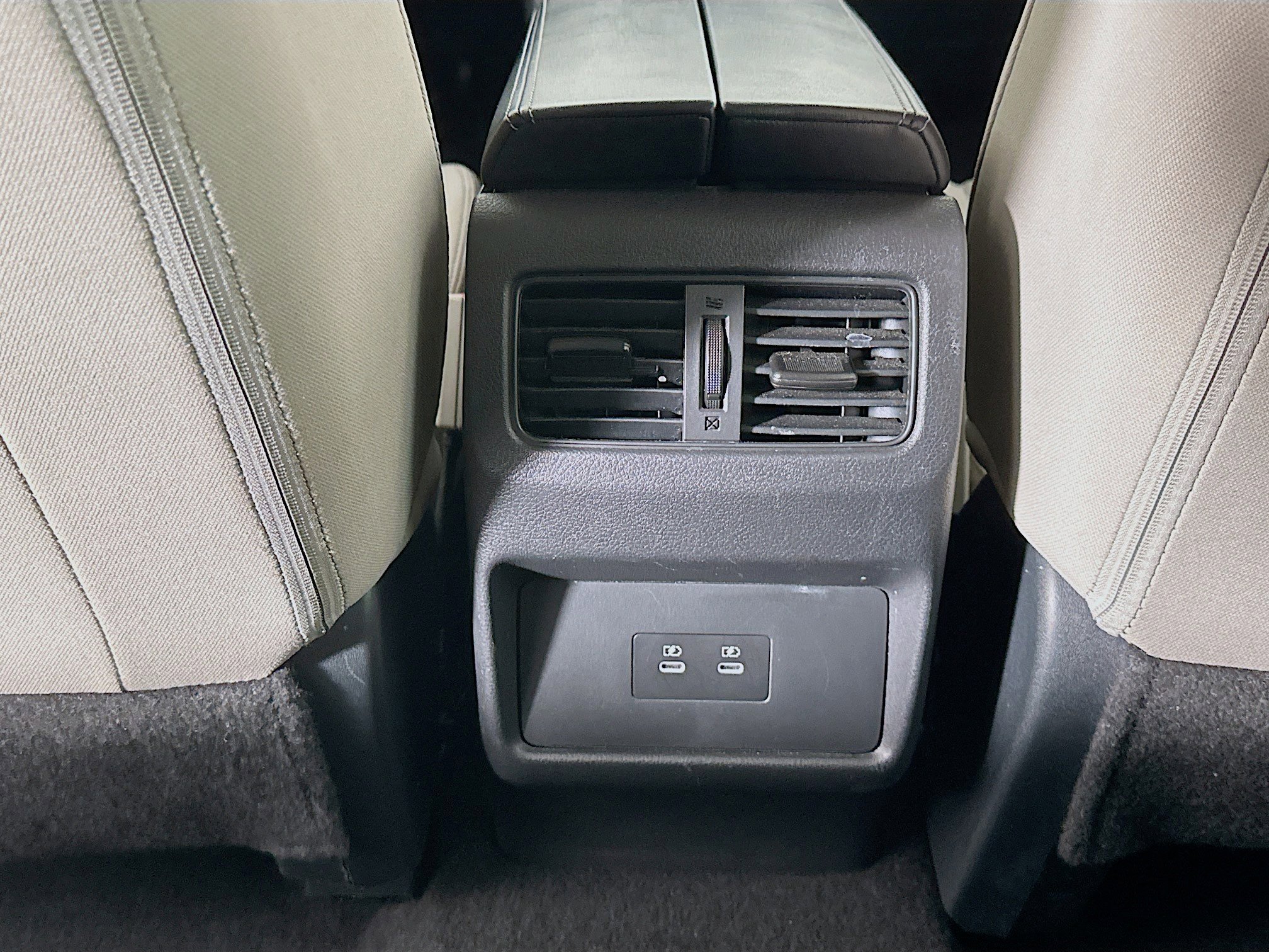 Used 2025 Nissan Rogue SV image 27