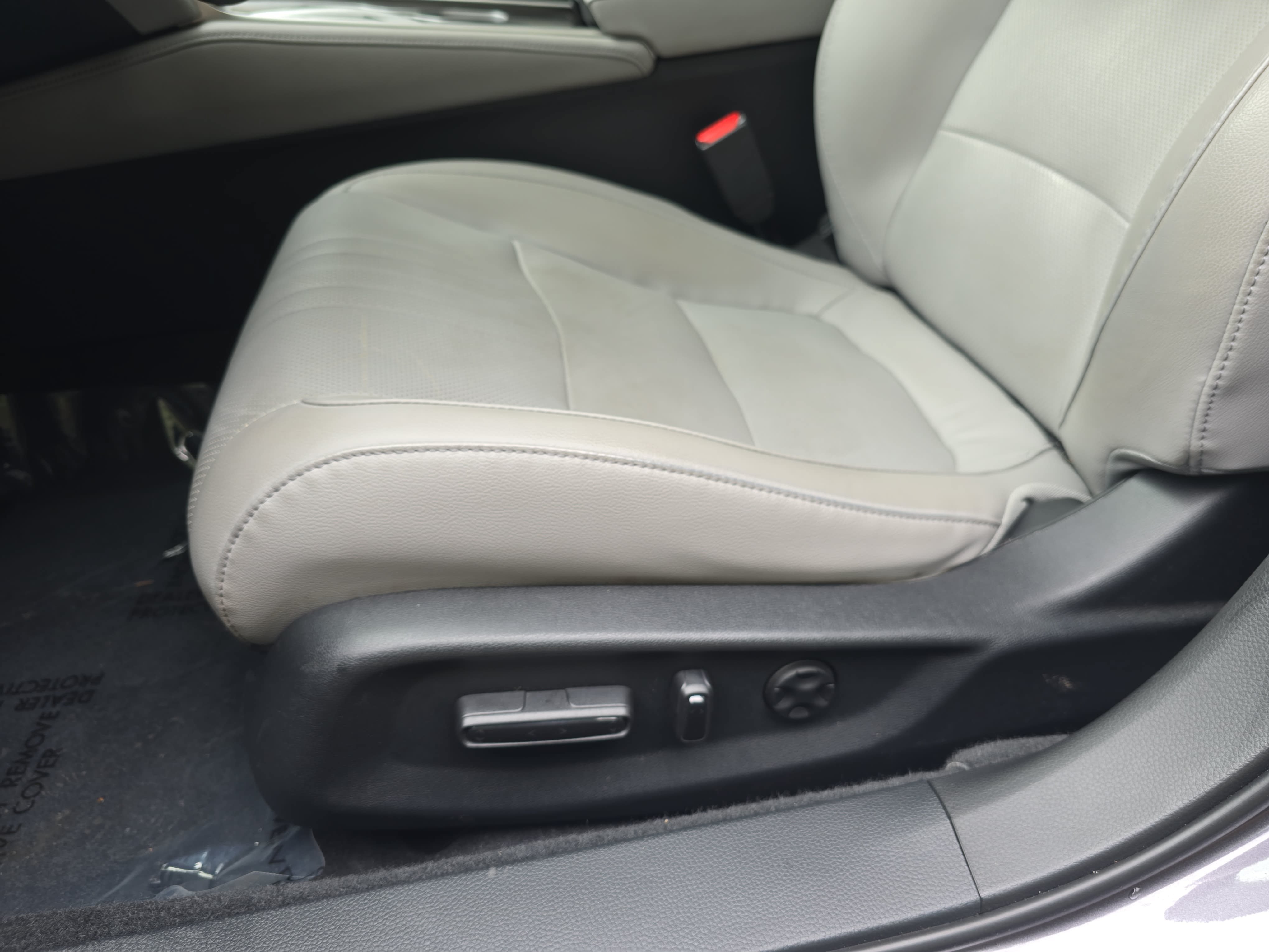 Used 2018 Honda Accord Touring image 30