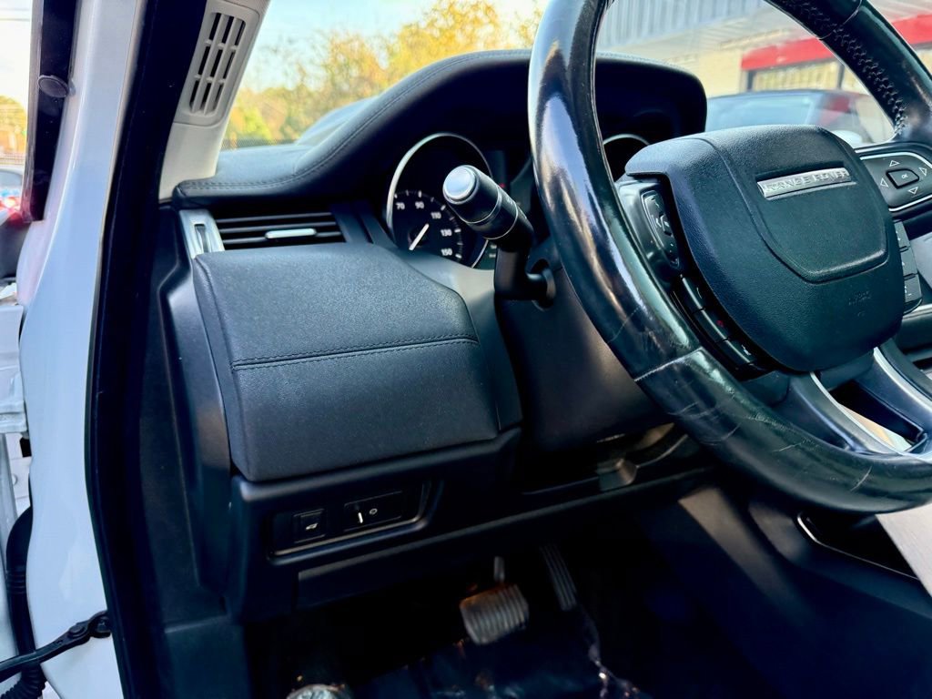 Used 2016 Land Rover Range Rover Evoque HSE image 13
