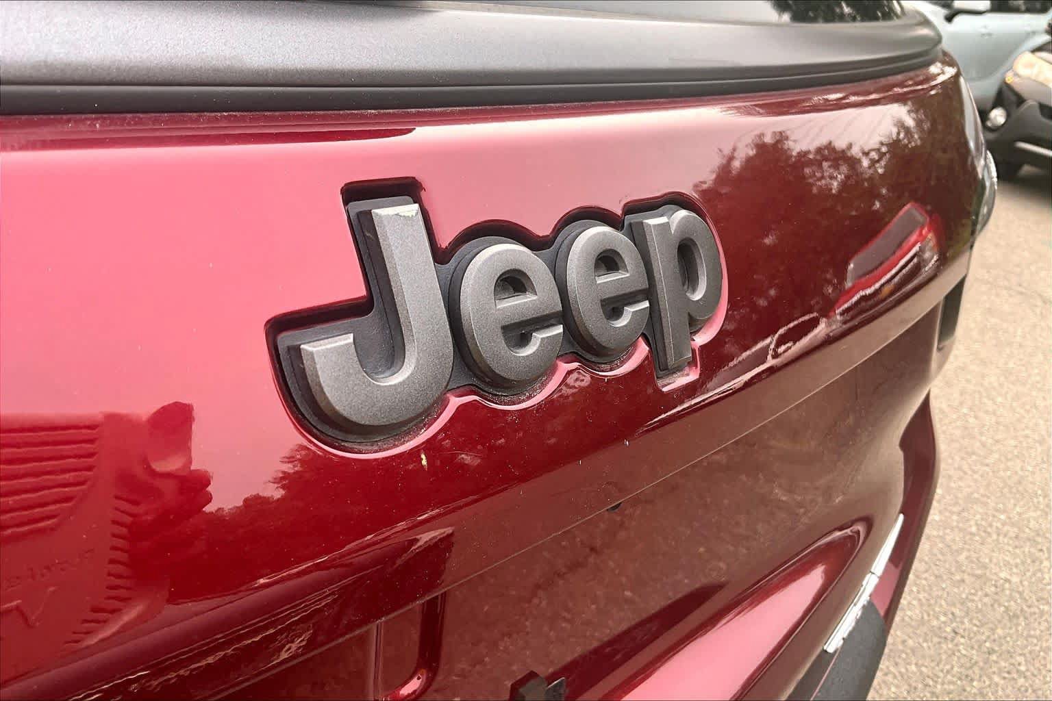 Used 2021 Jeep Compass Trailhawk AWD/4WD image 29