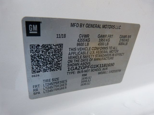 Used 2019 Chevrolet Express 3500 LT w/ LT Preferred Equipment Group RWD image 42
