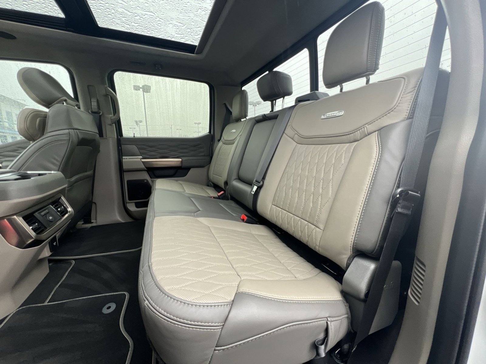 Certified 2026 Ford F450 Platinum w/ Platinum Plus Package image 25