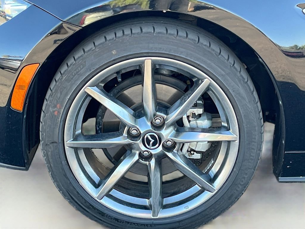 Used 2023 MAZDA MX-5 Miata Grand Touring RWD image 28
