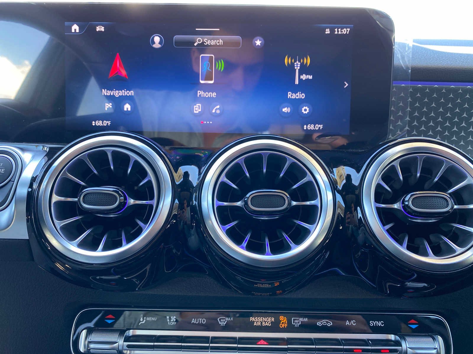 Used 2024 Mercedes-Benz GLB 250 4MATIC image 21