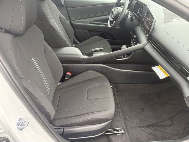 New 2026 Hyundai Elantra Sport image 13