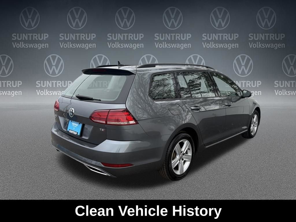 Used 2018 Volkswagen Golf SE image 6