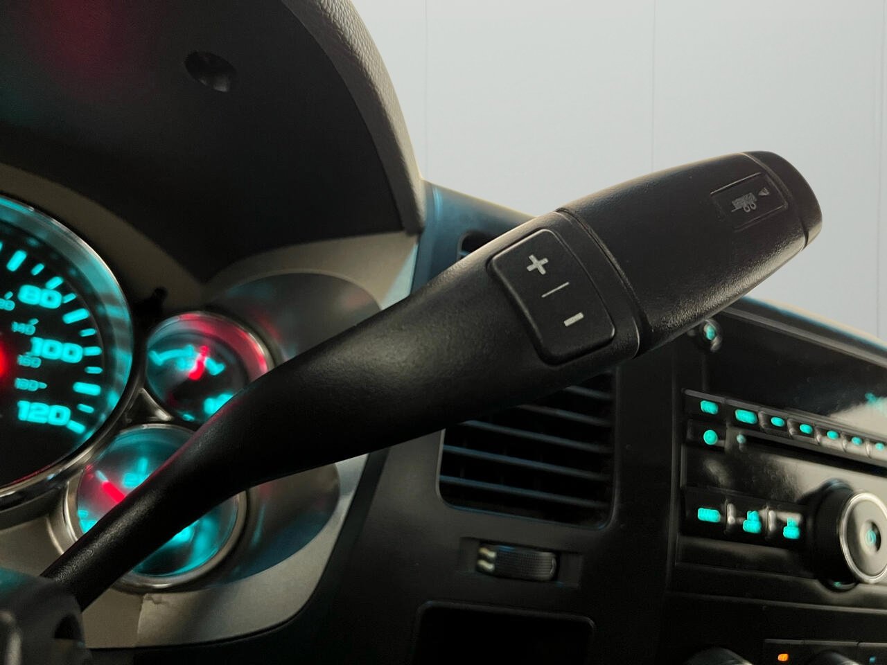 Used 2012 GMC Sierra 3500 W/T w/ Snow Plow Prep Package image 39