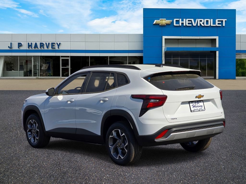 New 2026 Chevrolet Trax LT image 3