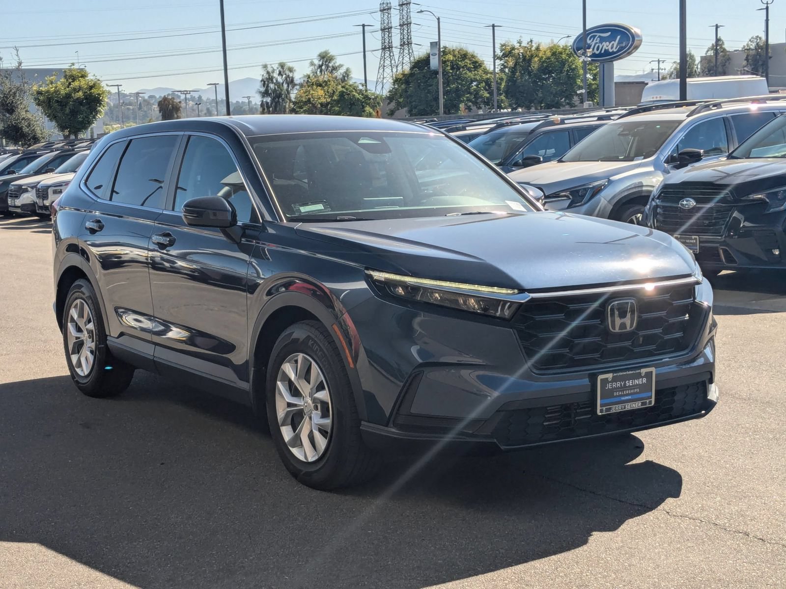 Used 2025 Honda CR-V LX image 7