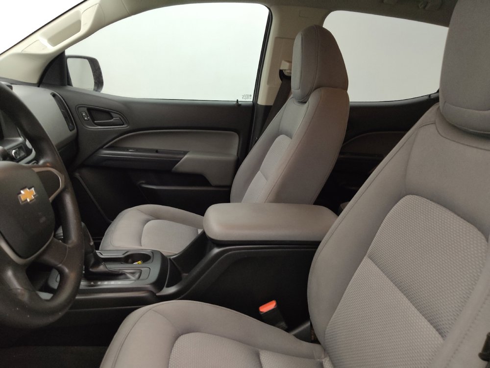 Used 2019 Chevrolet Colorado W/T w/ Custom Special Edition image 17