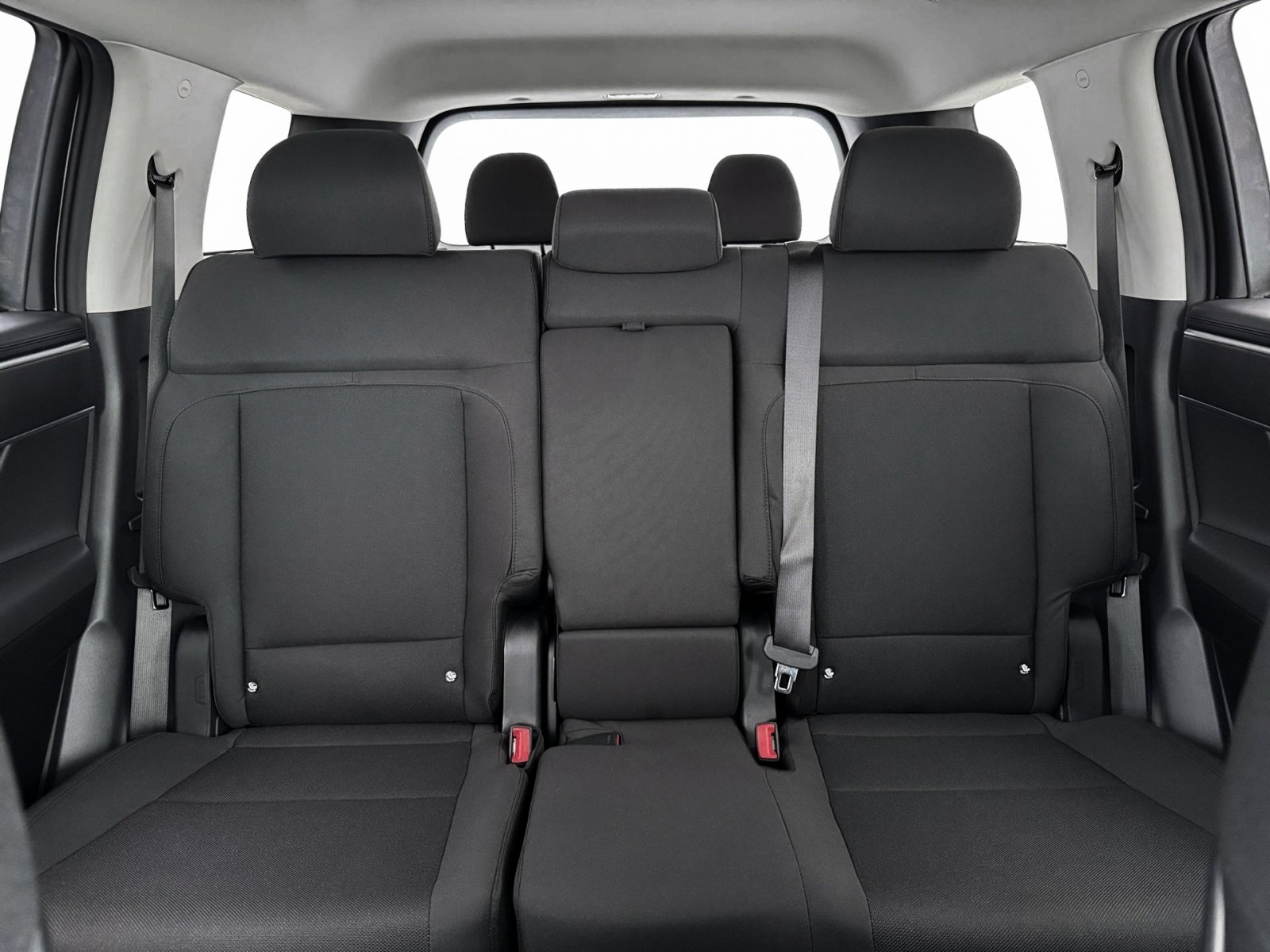 New 2026 Hyundai Santa Fe SE image 16