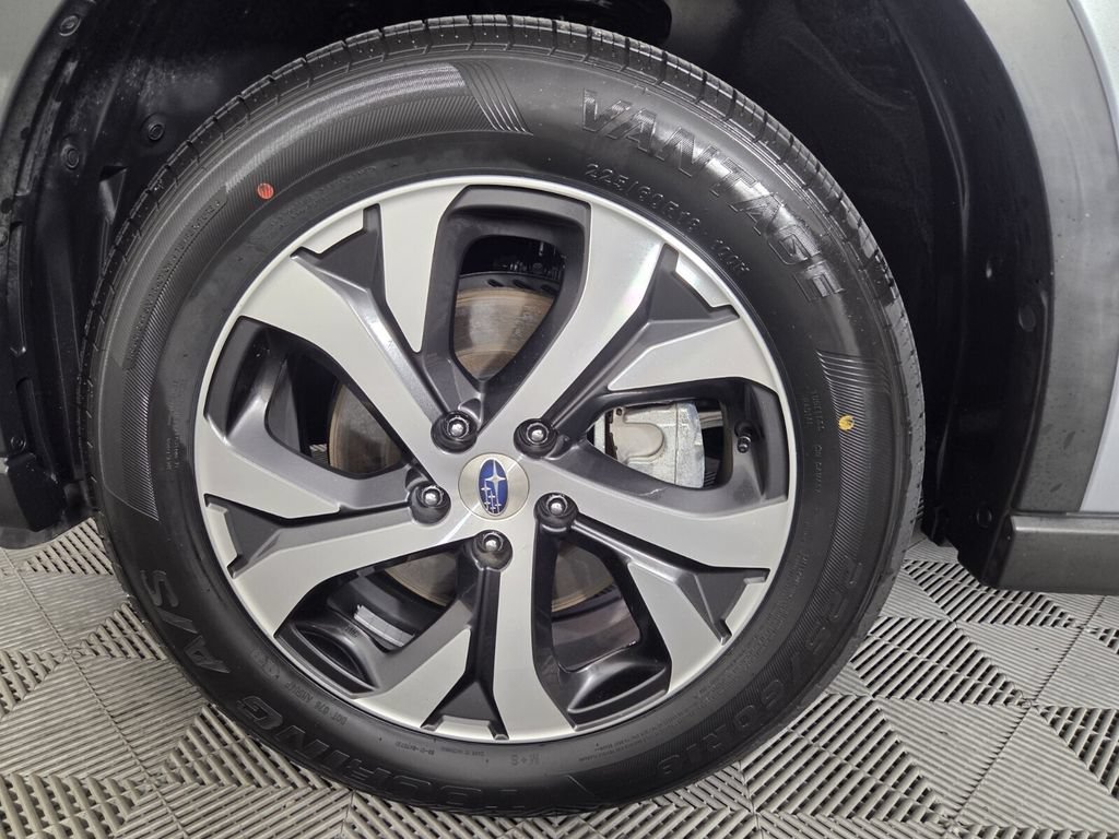 Used 2022 Subaru Outback Limited AWD/4WD image 7