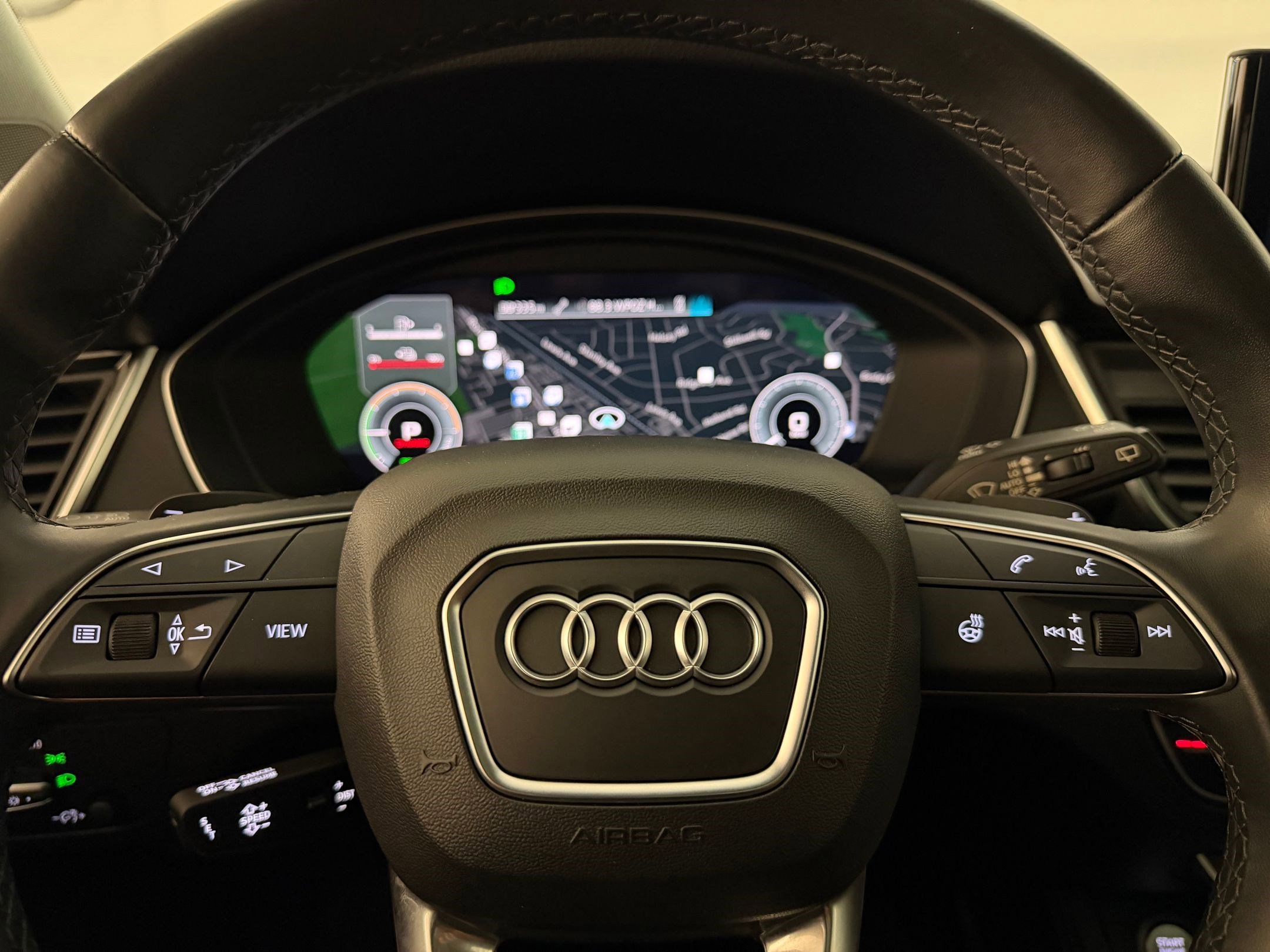 Certified 2022 Audi Q5 e Premium Plus w/ Premium Plus Package AWD/4WD image 18
