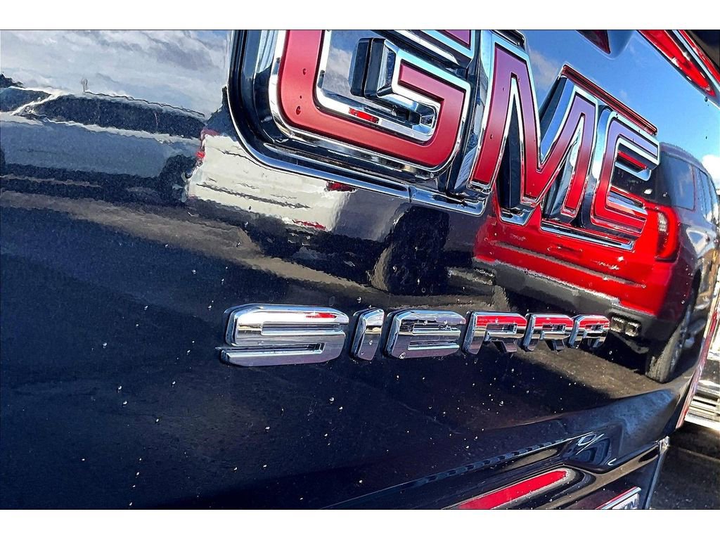 New 2026 GMC Sierra 1500 Elevation w/ Elevation Premium Package image 9