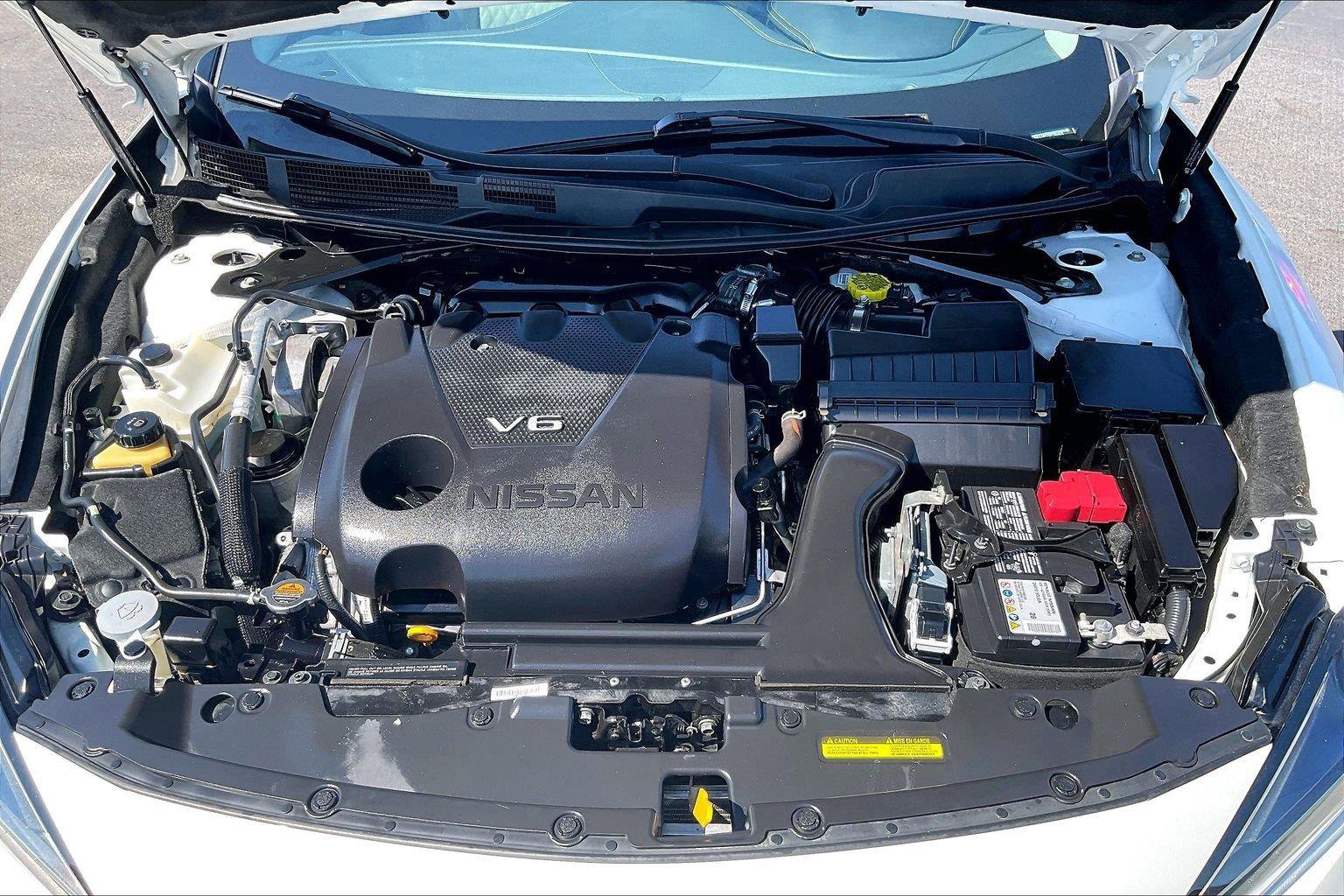 Certified 2023 Nissan Maxima Platinum w/ Sport Mat Group FWD image 11