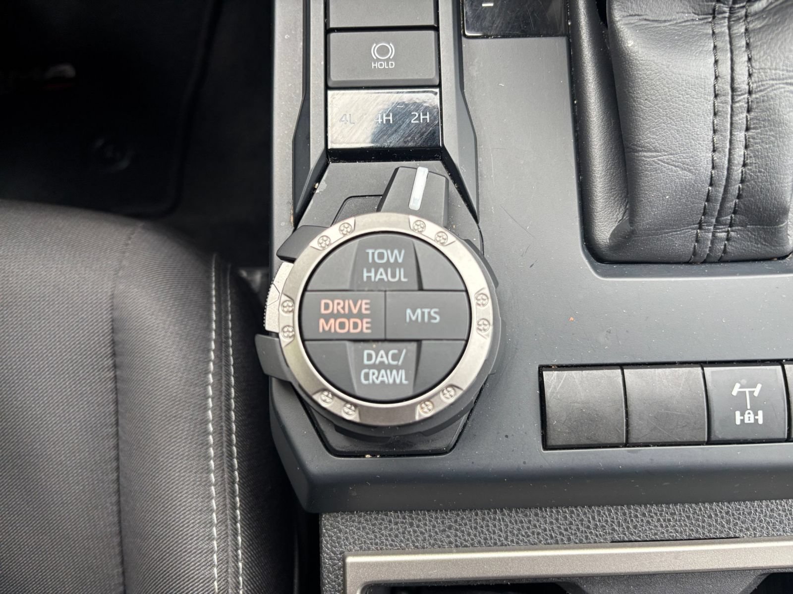 Used 2025 Toyota Tacoma TRD Off-Road AWD/4WD image 18