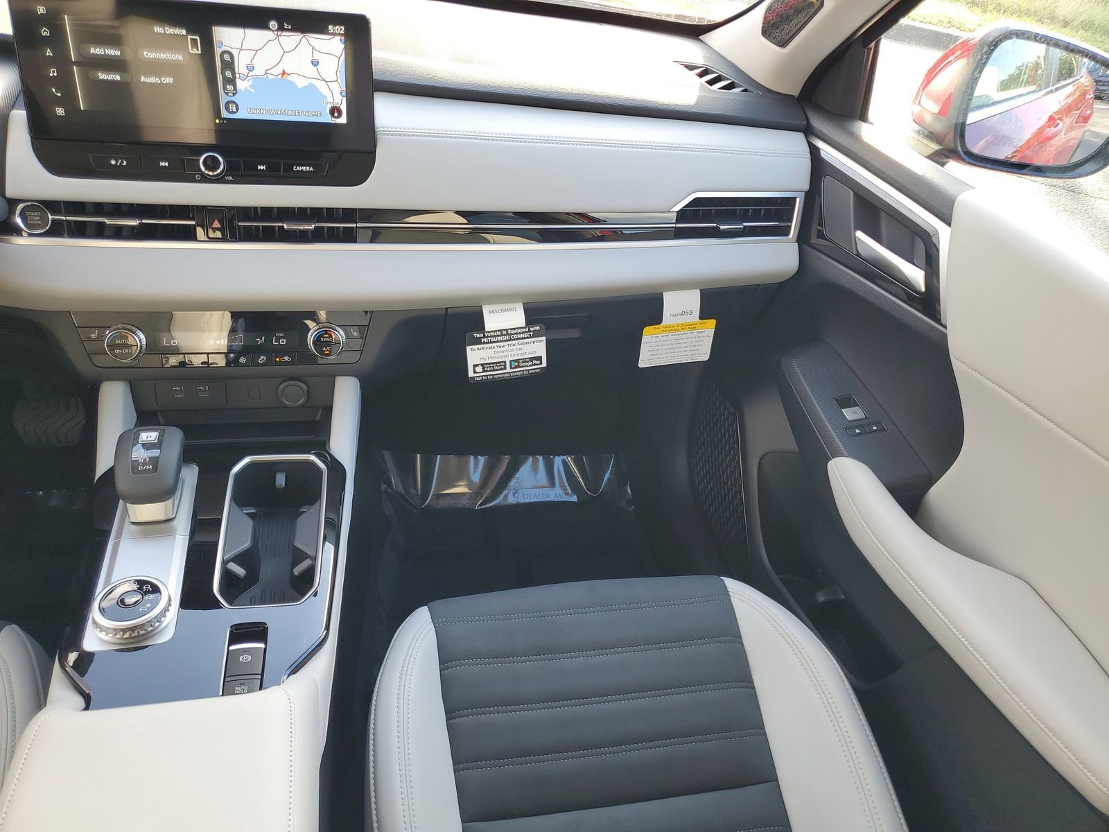 New 2025 Mitsubishi Outlander SE FWD image 26