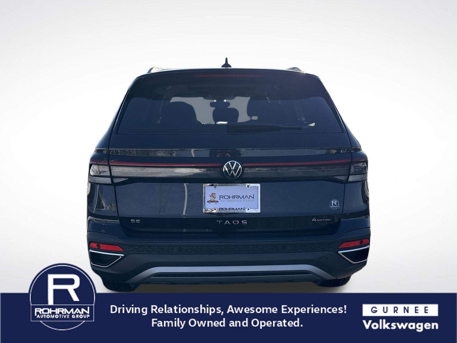 New 2026 Volkswagen Taos SE AWD/4WD image 9