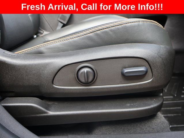 Certified 2022 GMC Terrain AT4 w/ Infotainment Package II AWD/4WD image 9