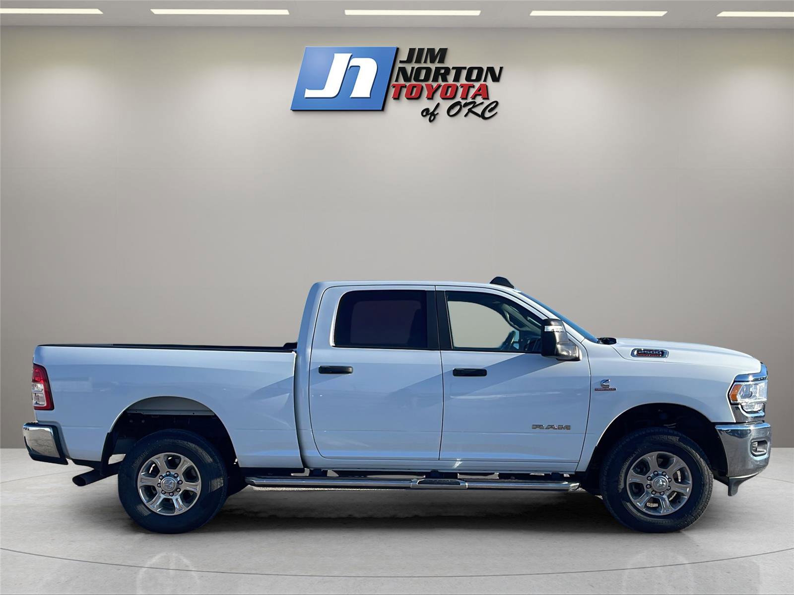Used 2024 RAM 2500 Big Horn image 4