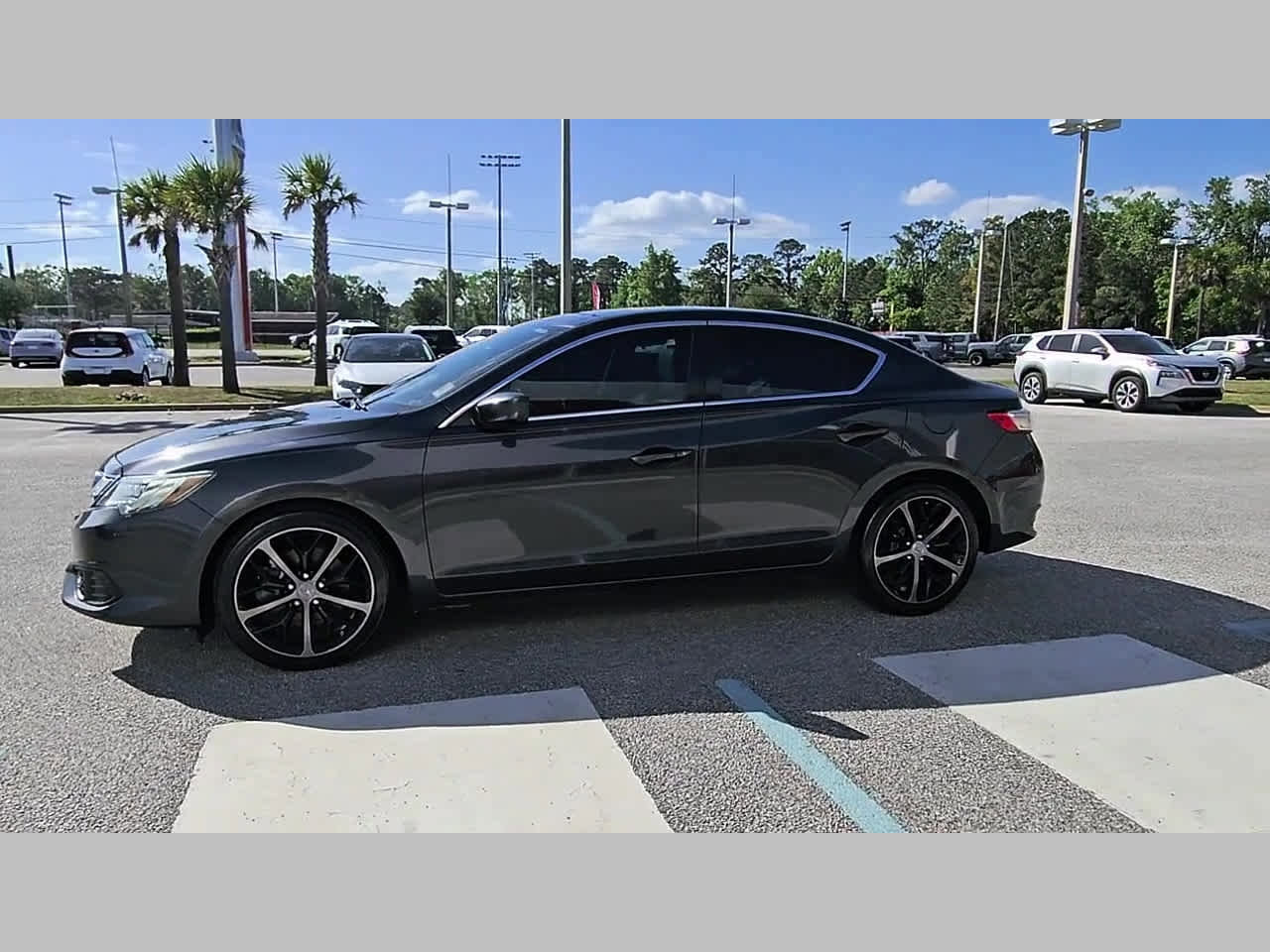 Used 2016 Acura ILX w/ Technology Plus Package image 25