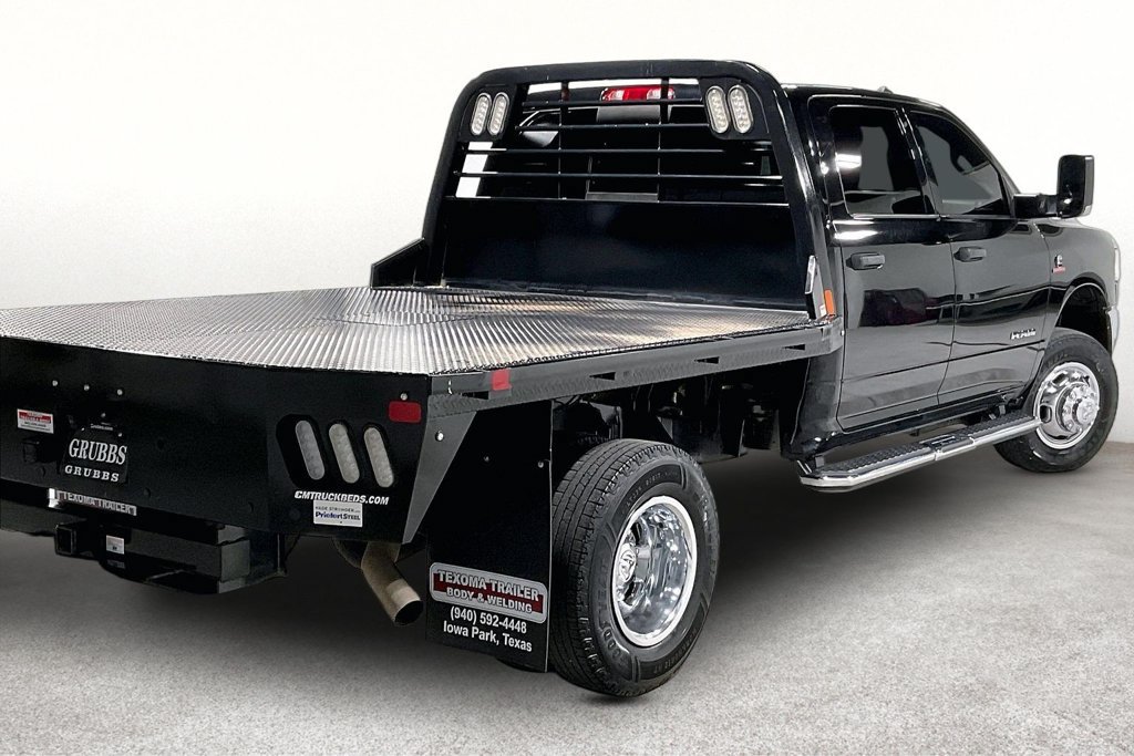 Used 2022 RAM 3500 Tradesman AWD/4WD image 2