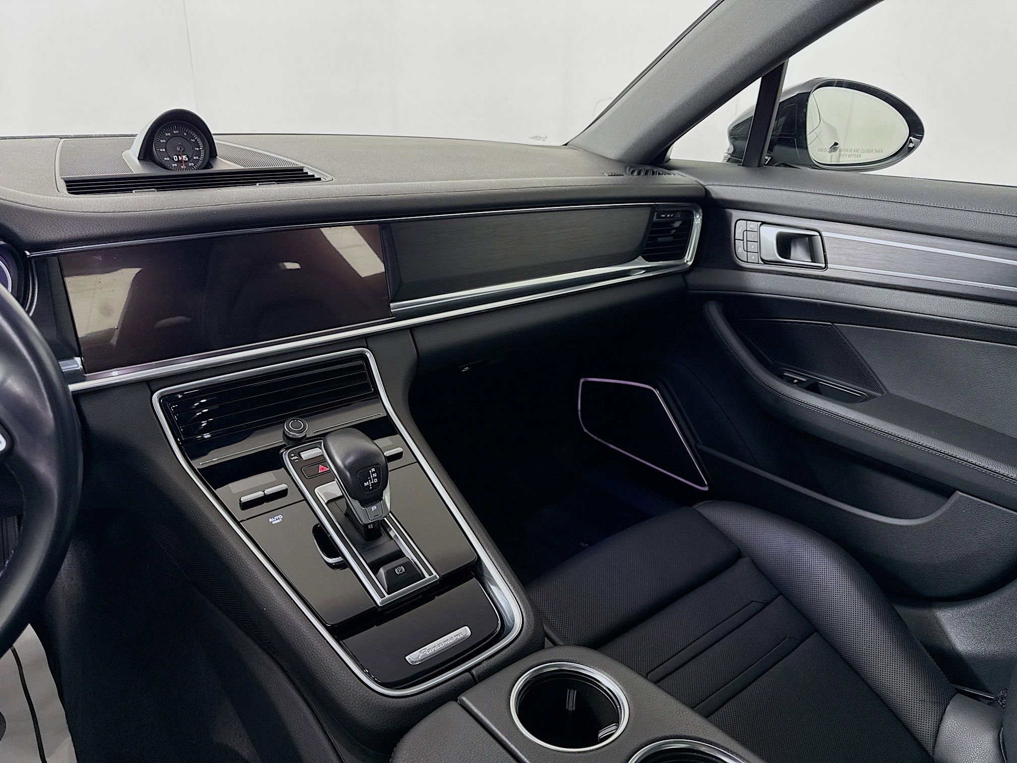 Certified 2023 Porsche Panamera 4 image 23