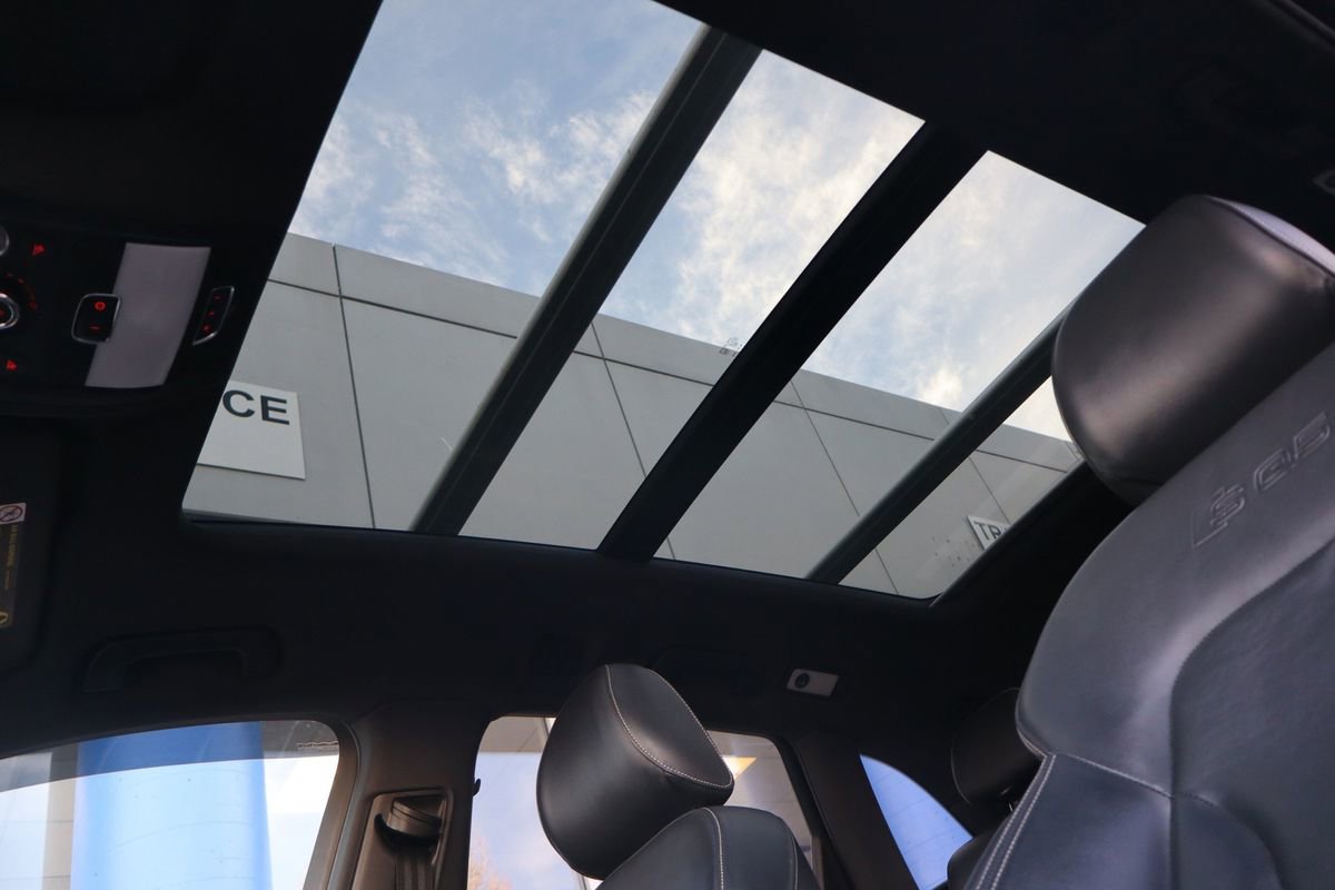 Used 2016 Audi SQ5 Premium Plus w/ Technology Package image 28