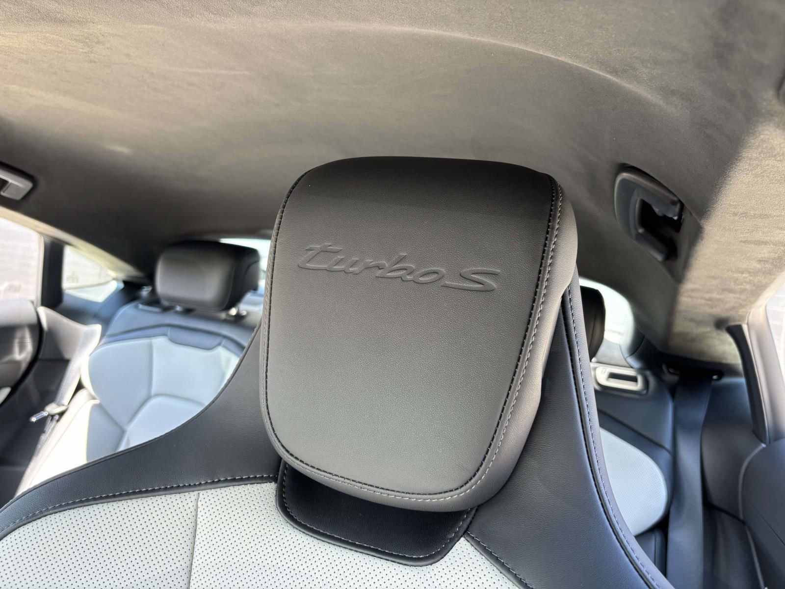 New 2026 Porsche Taycan Turbo S AWD/4WD image 22