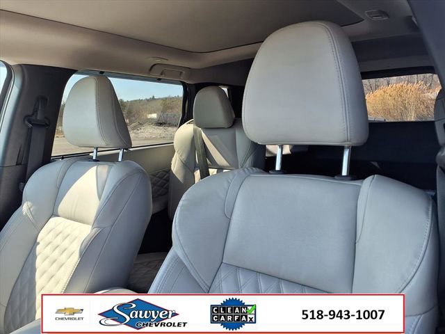 Used 2024 Mitsubishi Outlander SEL image 14