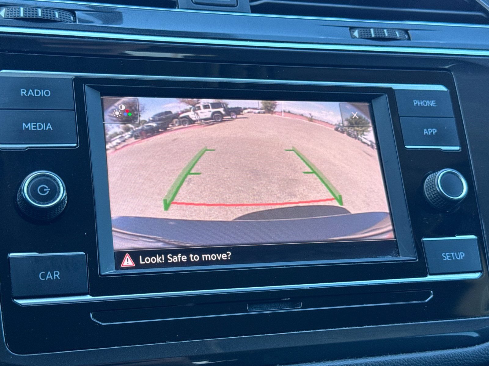 Used 2019 Volkswagen Tiguan S w/ 3rd Row Seat Package AWD/4WD image 23