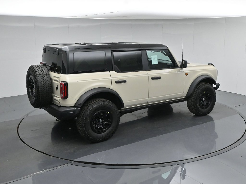 New 2026 Ford Bronco Badlands w/ Wildtrak Package AWD/4WD image 40