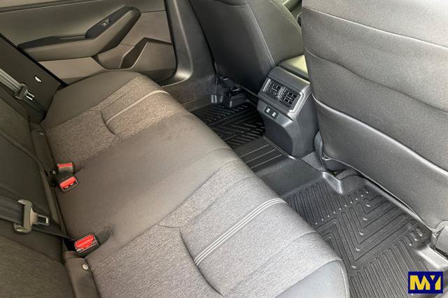 Used 2025 Honda Accord Sport image 17