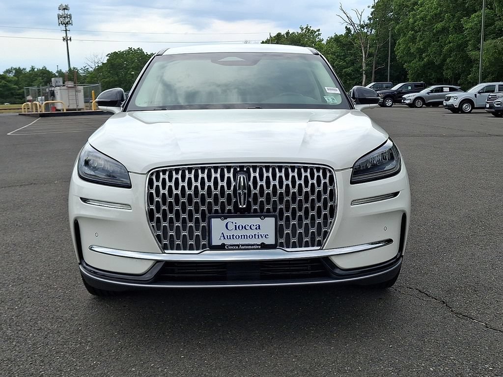 Certified 2023 Lincoln Corsair AWD w/ Equipment Group 101A image 5