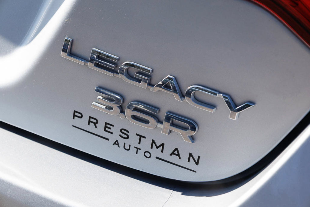 Used 2015 Subaru Legacy 3.6R Limited AWD/4WD image 8