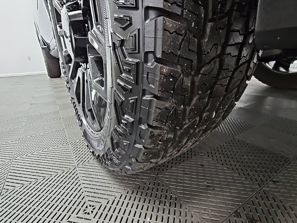 New 2026 GMC Sierra 2500 Denali w/ Denali Reserve Package image 49