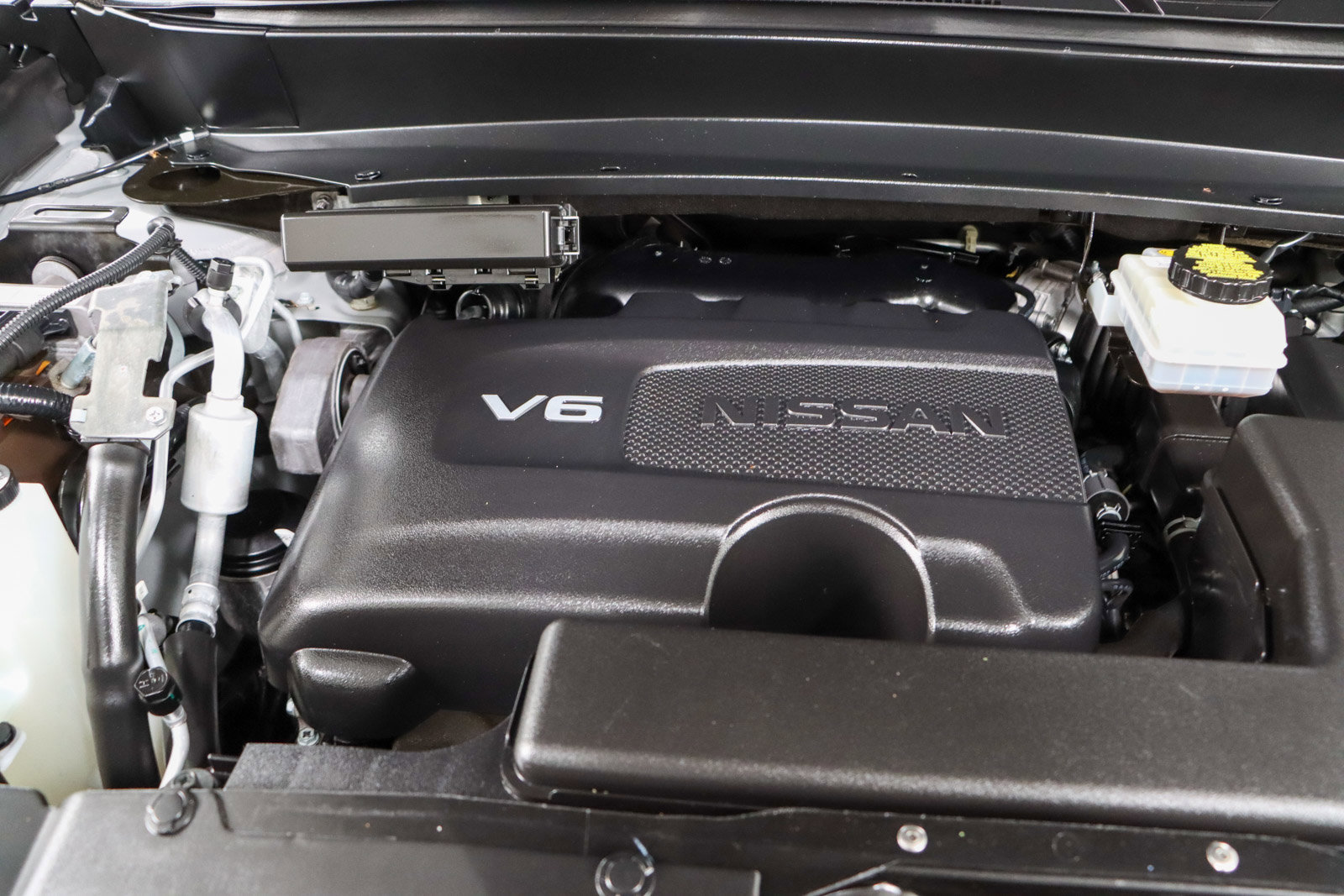 Used 2019 Nissan Pathfinder SV image 31
