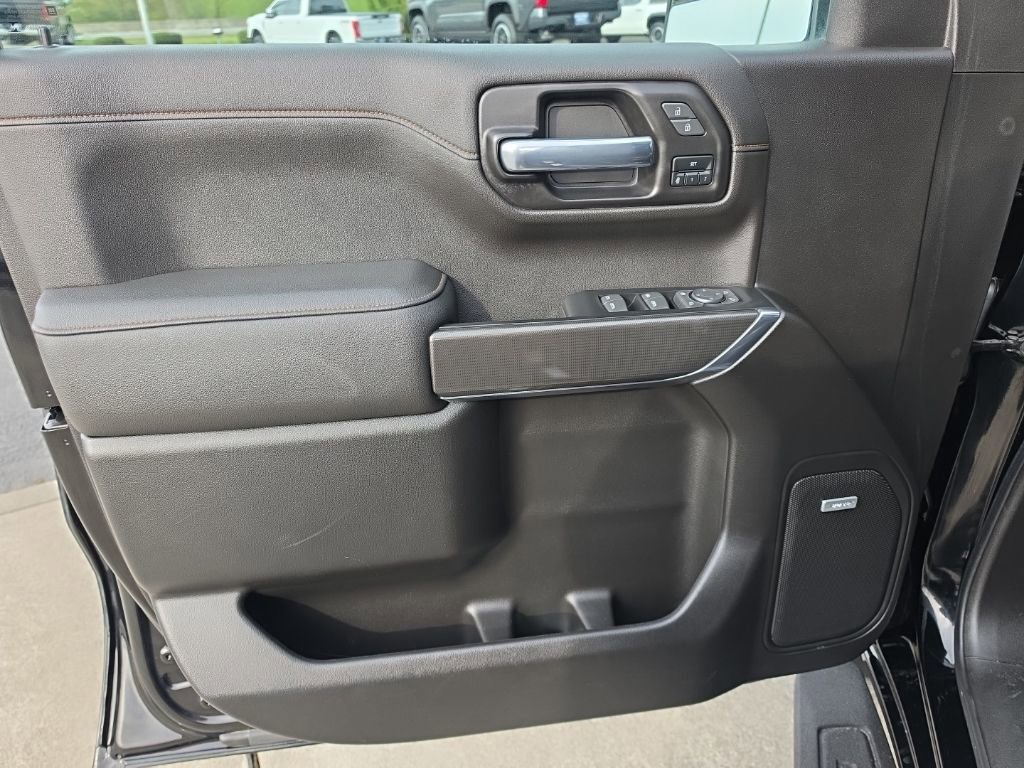 Used 2022 GMC Sierra 1500 AT4 w/ AT4 Preferred Package AWD/4WD image 24